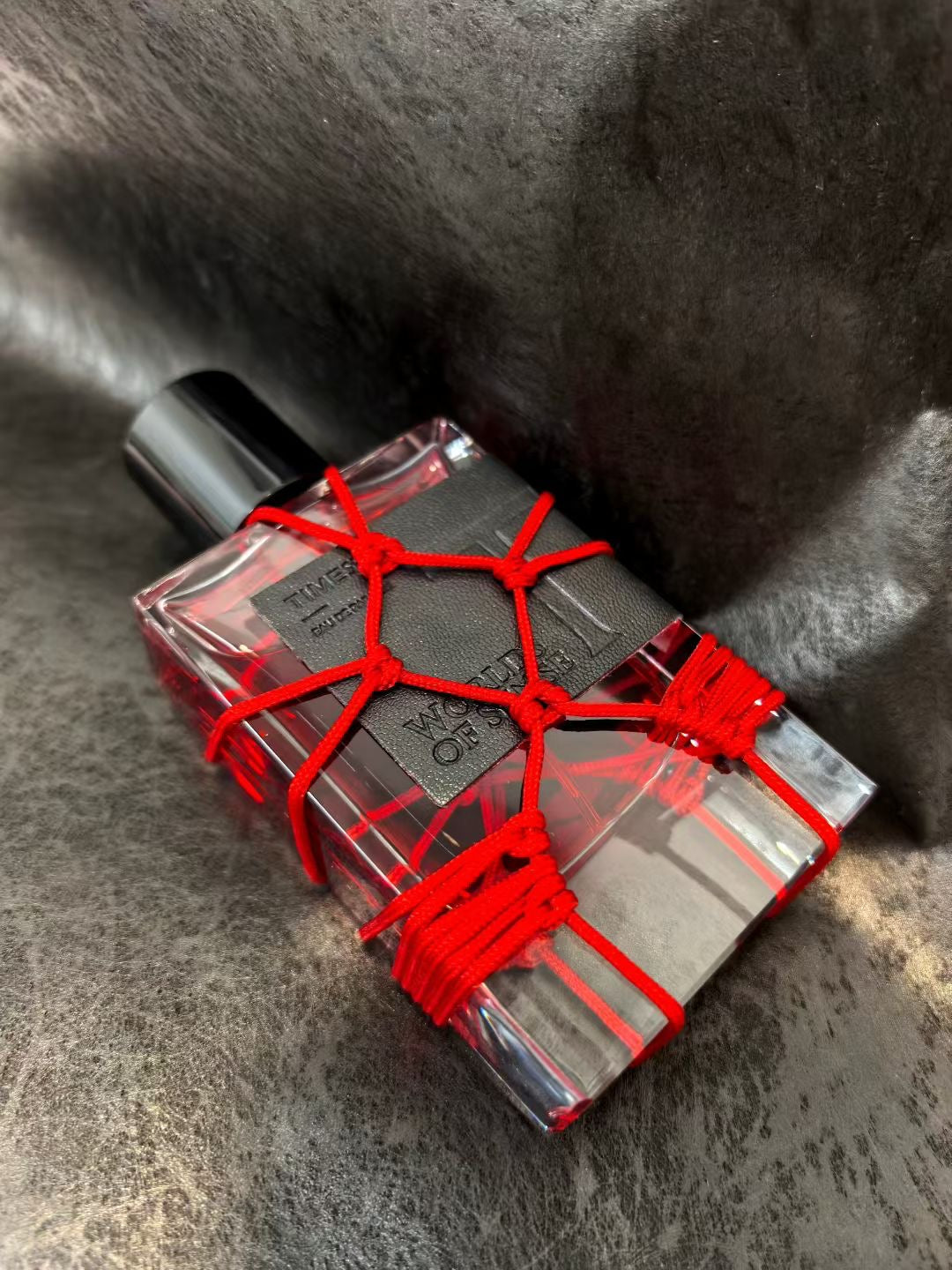 VELVET HUNGER Perfume